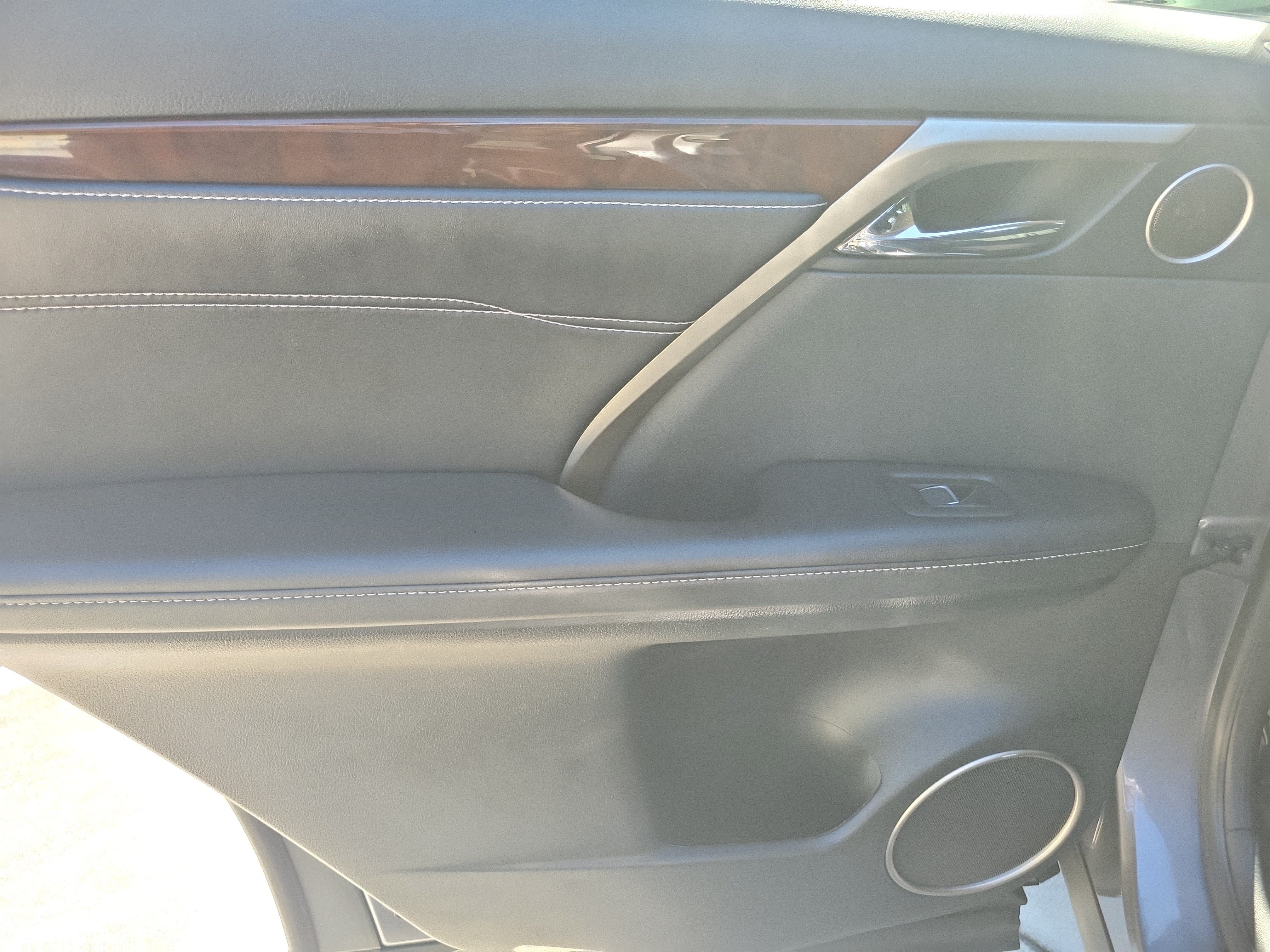 Used 2018 Lexus RX 350 FWD w/ Premium Package image 13