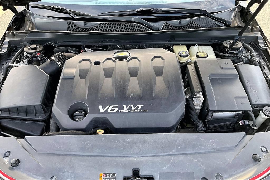 Used 2017 Chevrolet Impala Premier FWD image 9