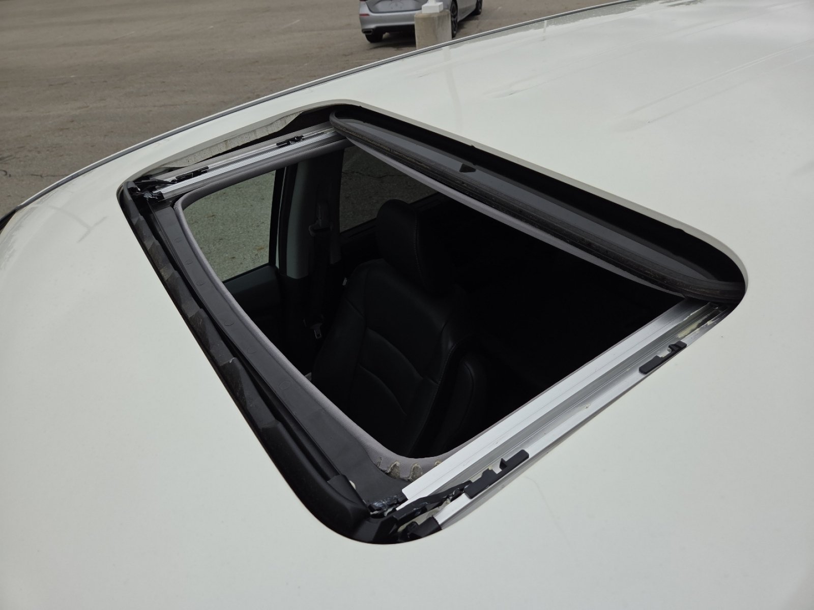 Used 2019 Honda Pilot EX-L image 3