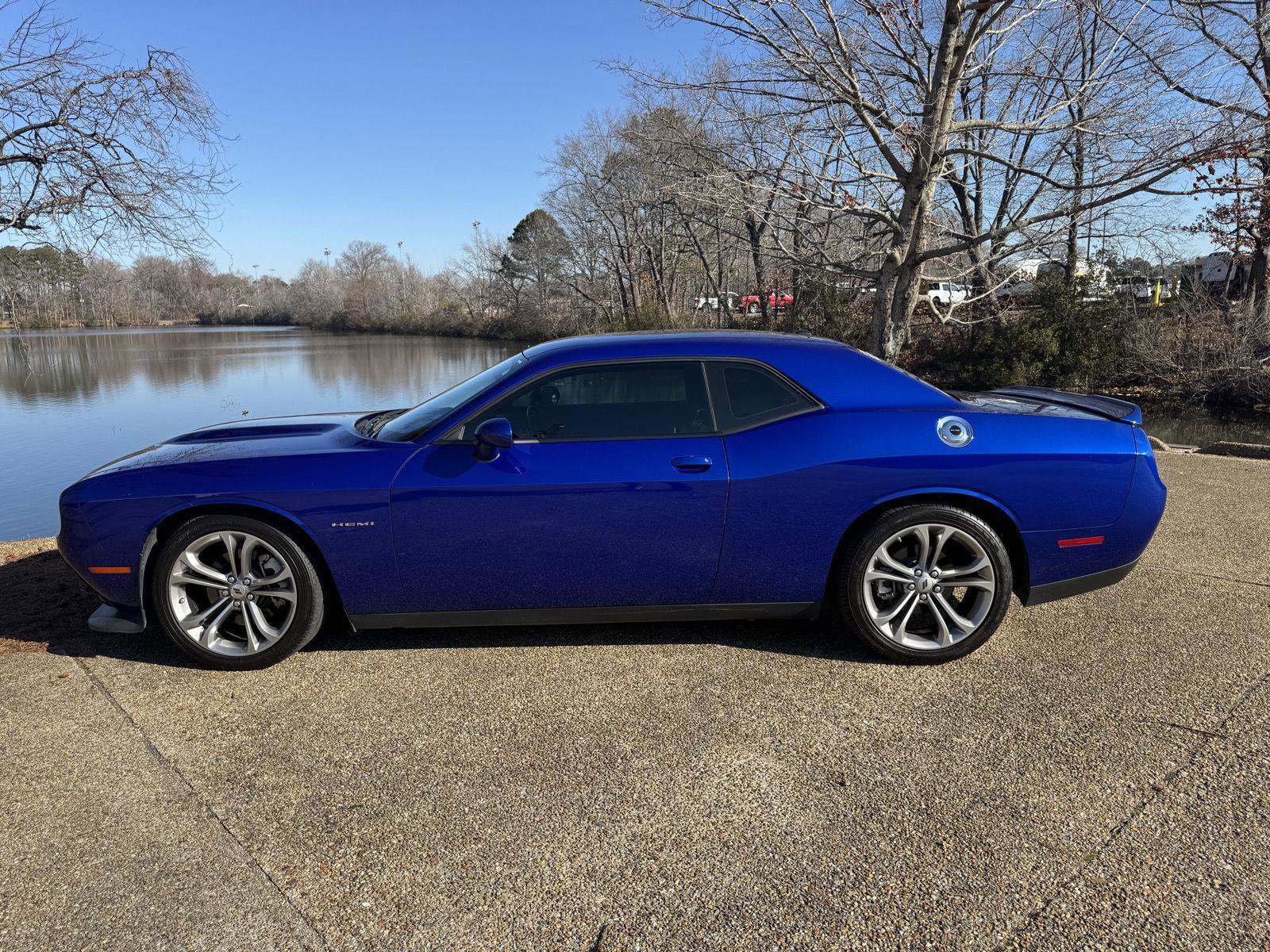 Used 2022 Dodge Challenger R/T image 10