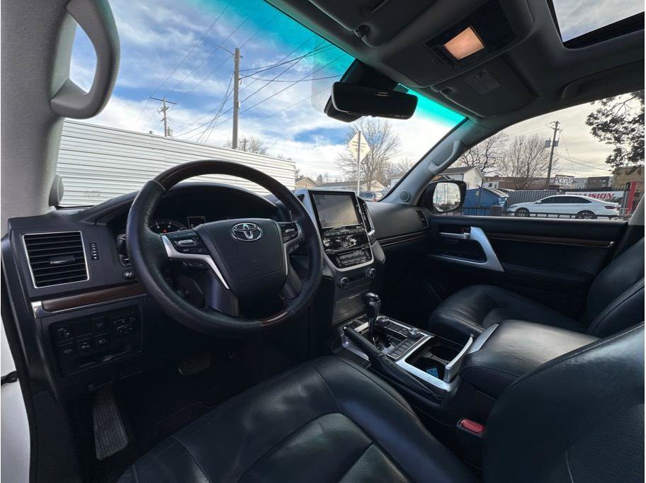 Used 2016 Toyota Land Cruiser 4WD - OME Lift + Modified - No image 2