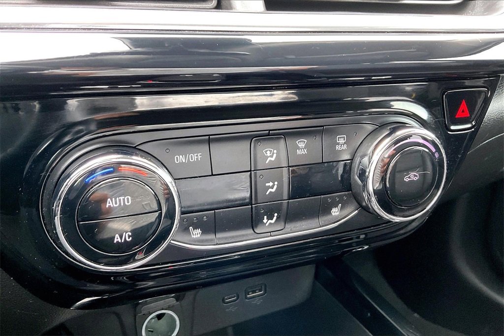 Used 2024 Chevrolet Trax ACTIV image 25