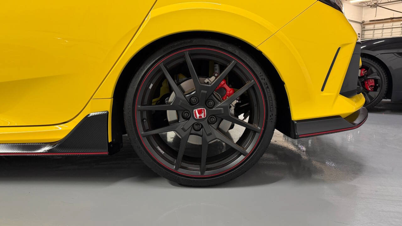 Used 2021 Honda Civic Type R Limited image 40
