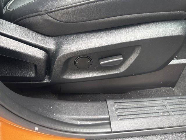 Used 2020 Ford Ranger Lariat w/ Equipment Group 501A Mid image 22