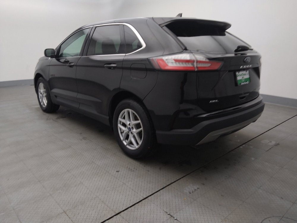 Used 2023 Ford Edge SEL image 5