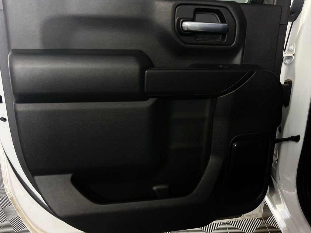 Used 2022 Chevrolet Silverado 3500 LT w/ Convenience Package image 28