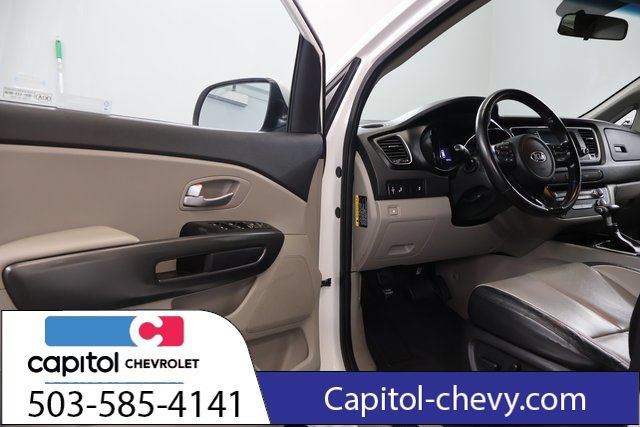 Used 2019 Kia Sedona EX FWD image 10