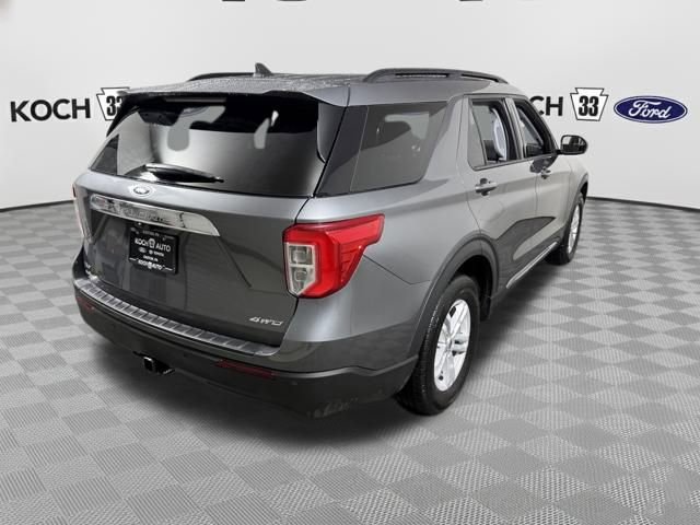 Used 2024 Ford Explorer XLT image 8