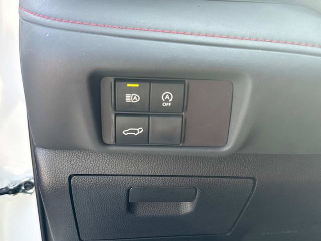 Used 2024 Toyota Highlander XSE image 28
