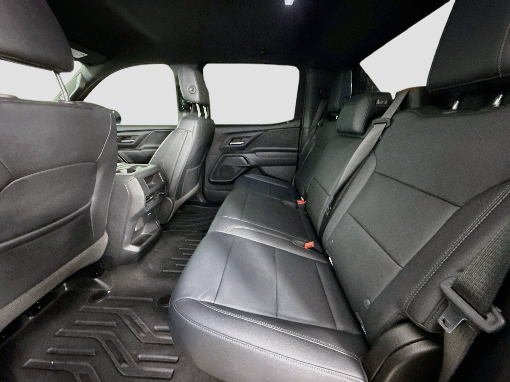 Used 2024 Chevrolet Silverado EV W/T AWD/4WD image 26