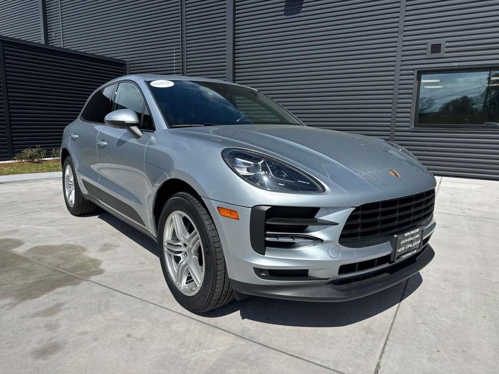 Certified 2021 Porsche Macan image 9