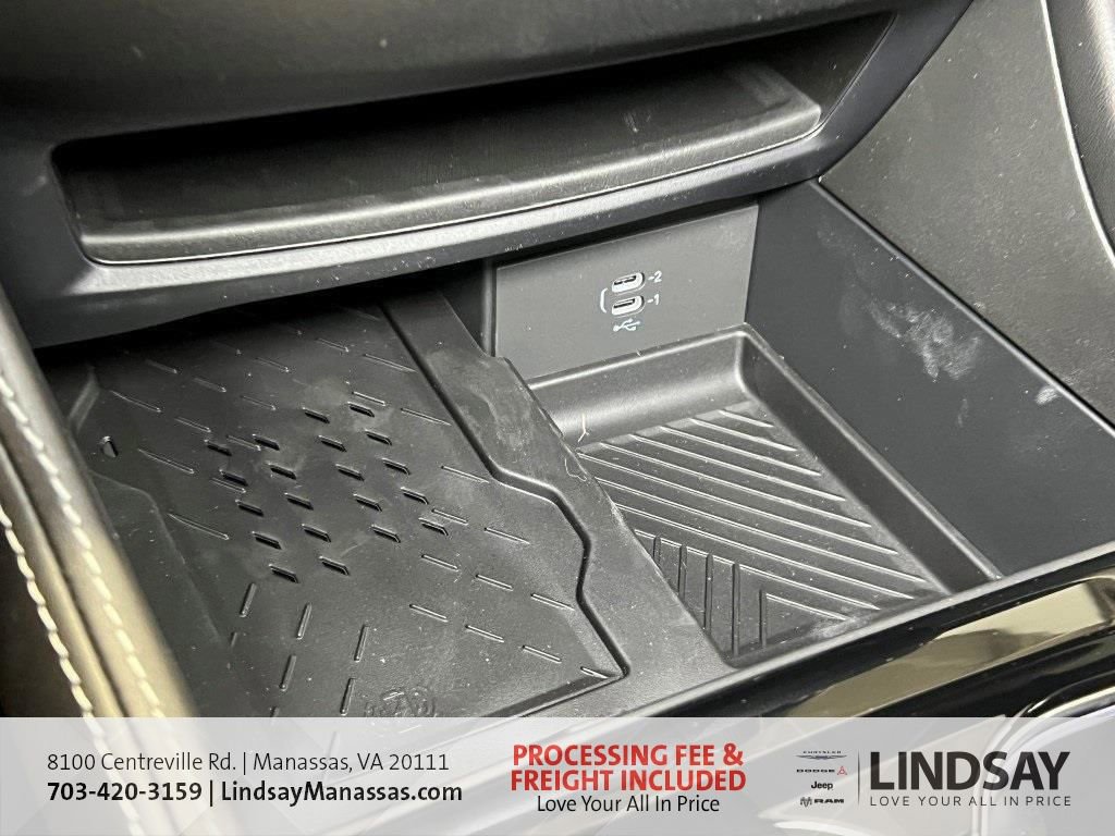 New 2026 Chrysler Pacifica Limited w/ S Appearance Package FWD image 49