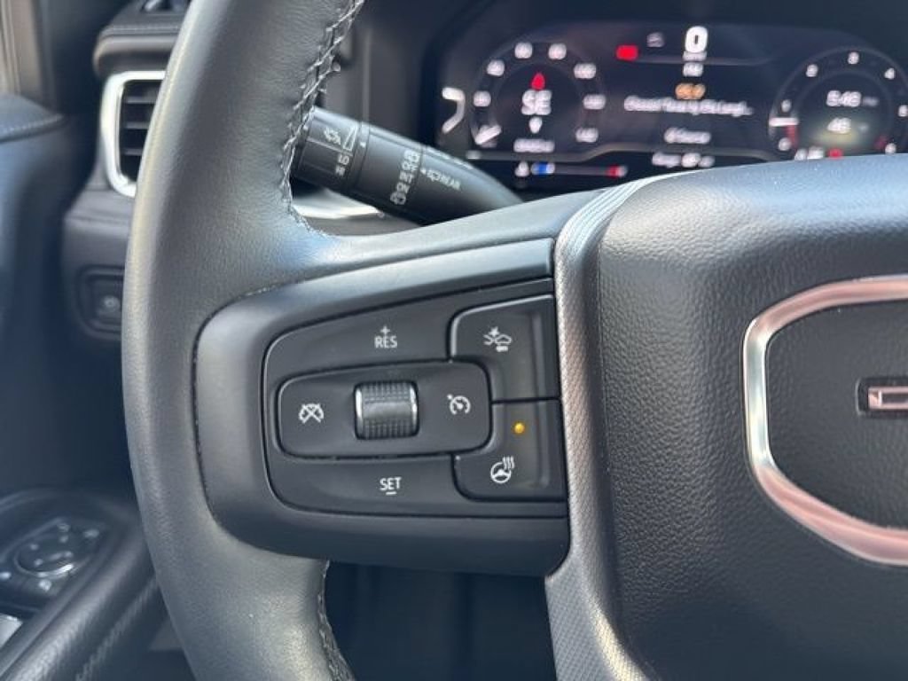 Used 2023 GMC Yukon Denali w/ LPO, Floor Liner Package AWD/4WD image 23