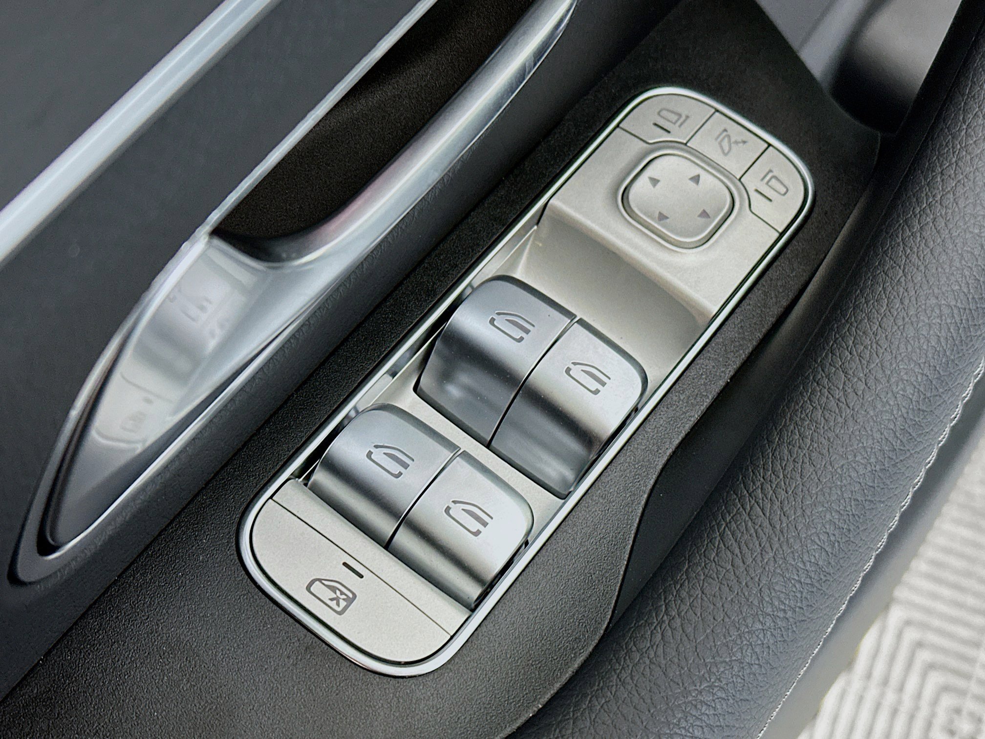 New 2026 Mercedes-Benz GLS 450 4MATIC image 18