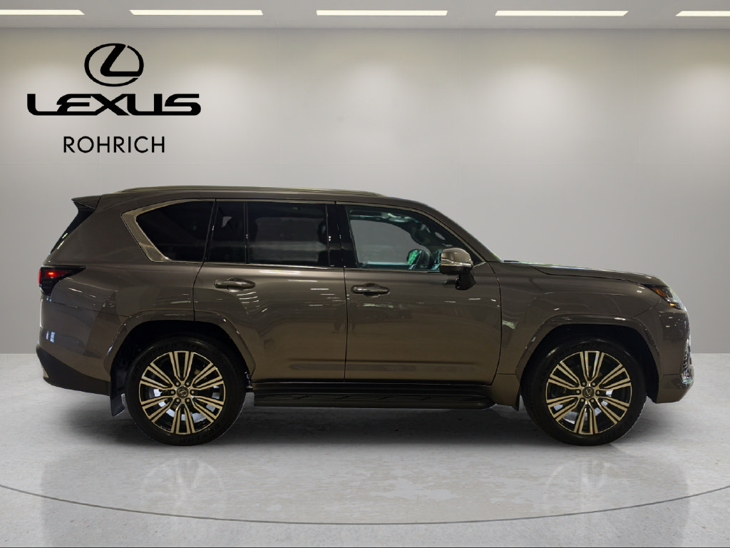 New 2026 Lexus LX 600 4WD w/ Accessory Package (2T) image 5