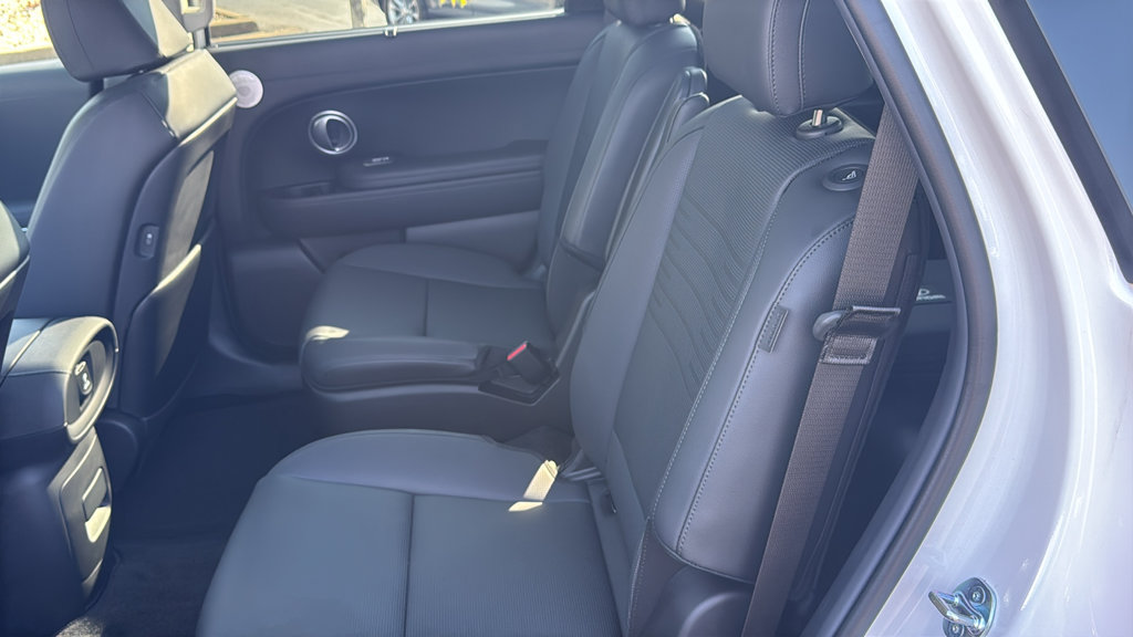Used 2026 Hyundai Palisade Limited AWD/4WD image 34