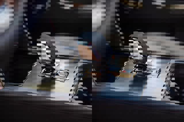 New 2024 Land Rover Discovery Sport S image 23