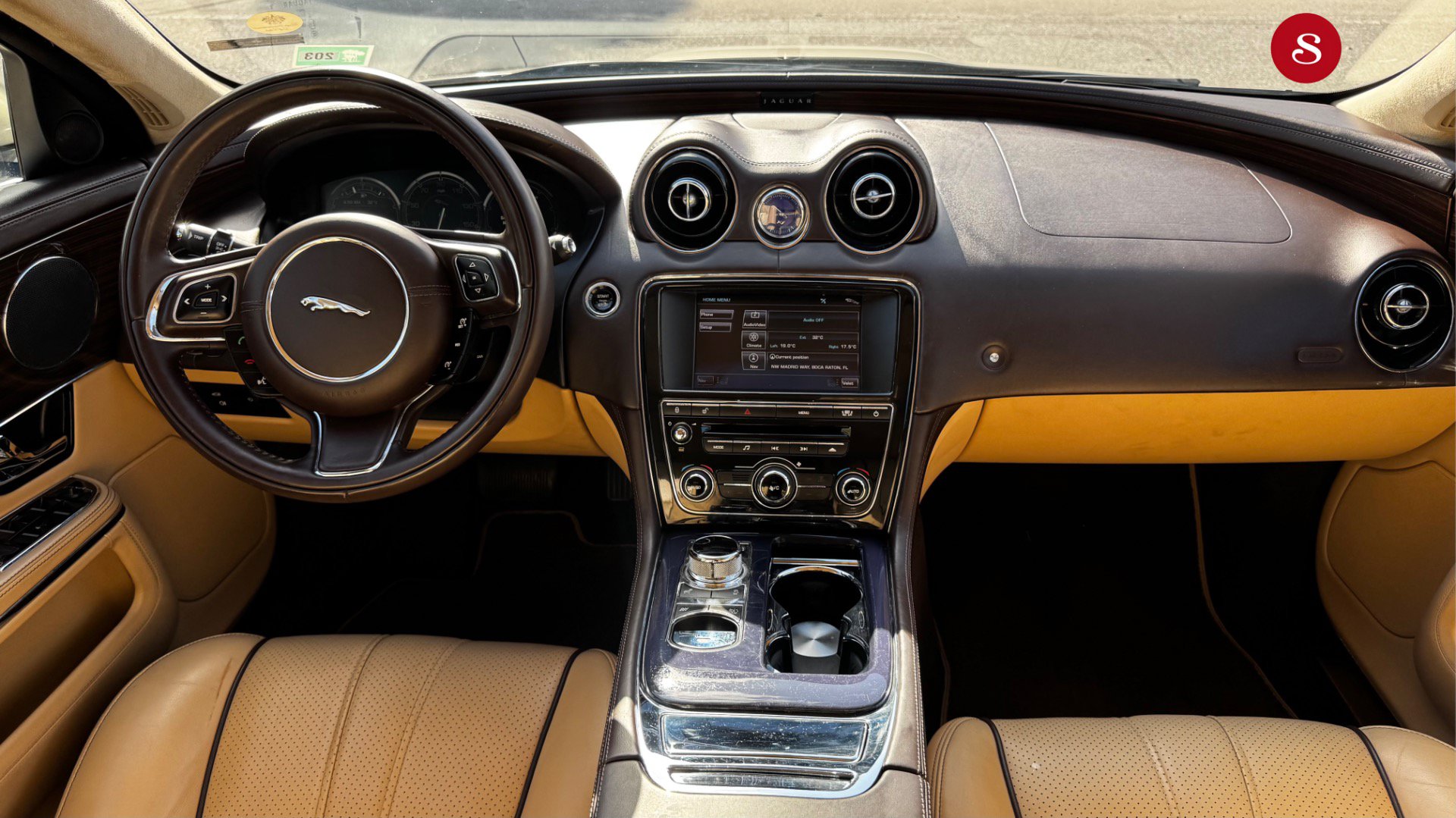 Used 2011 Jaguar XJ L RWD image 15