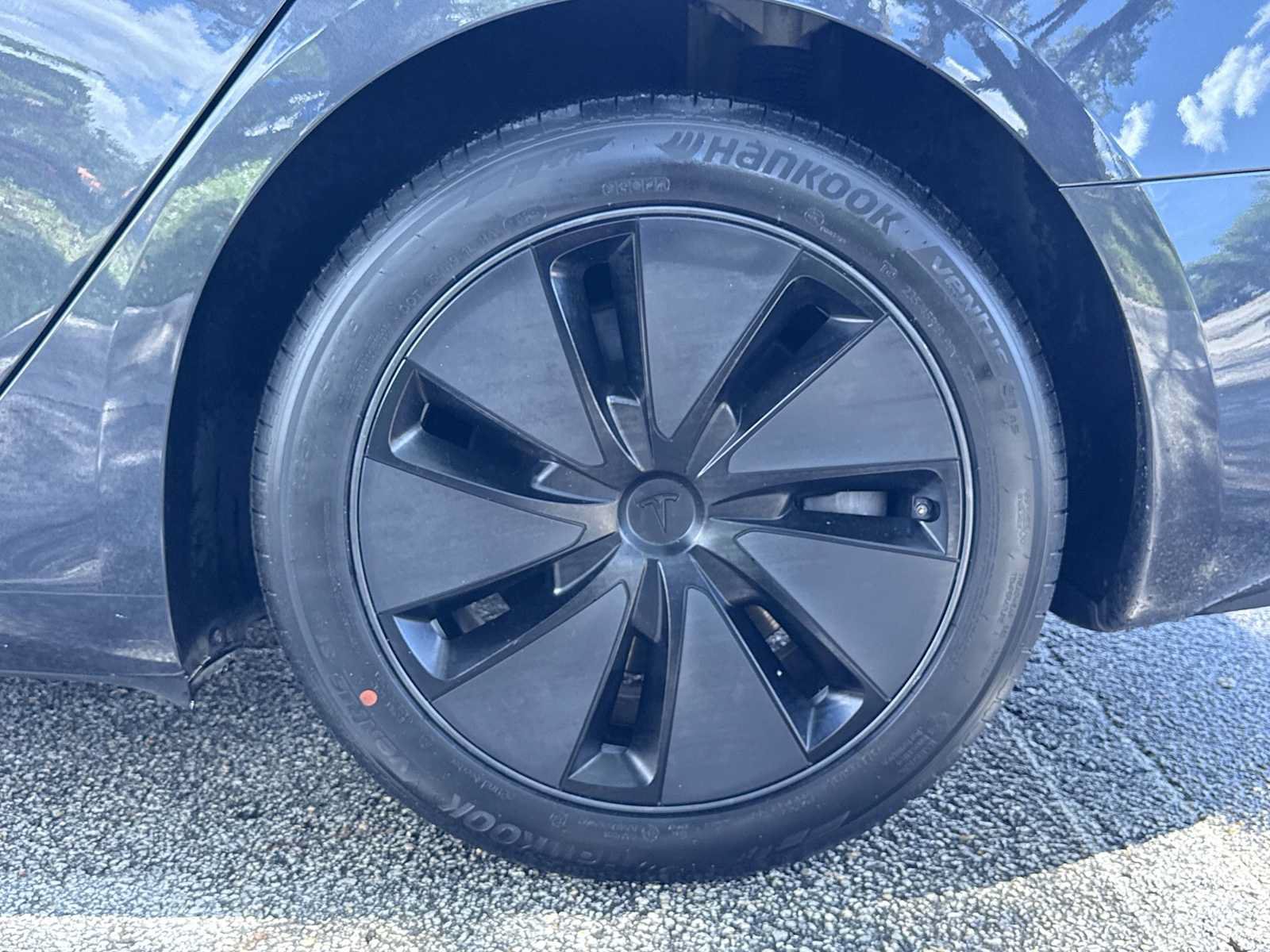 Used 2024 Tesla Model 3 Standard Range RWD image 11