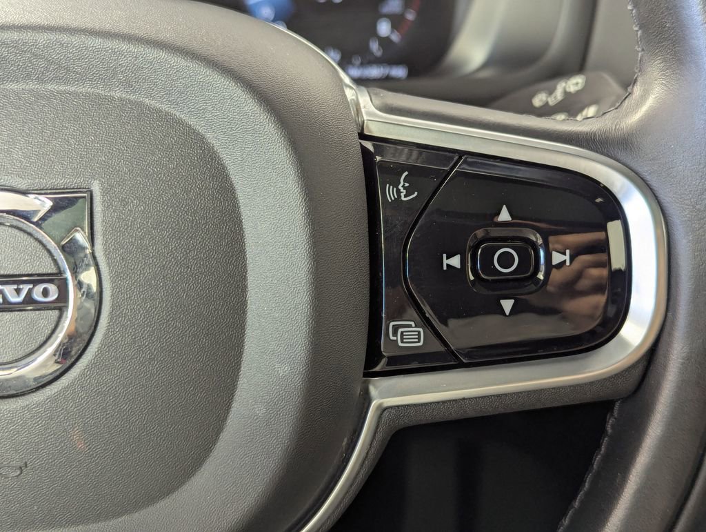 Used 2022 Volvo XC90 T6 Inscription AWD/4WD image 41