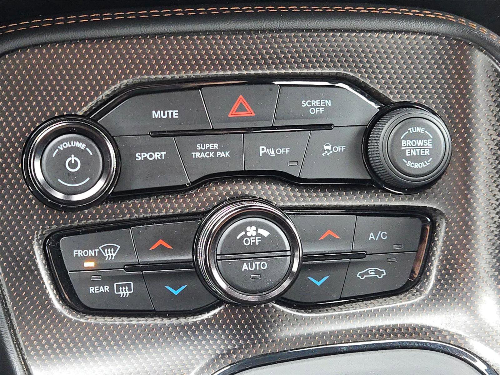 Certified 2020 Dodge Challenger R/T image 31