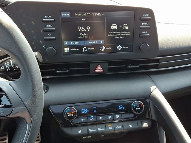 New 2026 Hyundai Elantra SEL Sport FWD image 9