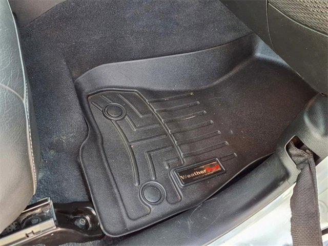 Used 2019 Jeep Wrangler Unlimited Sahara w/ Safety Group image 26