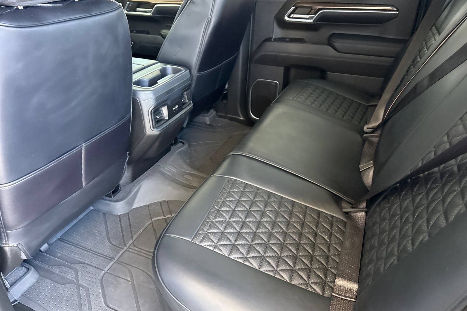Used 2023 Chevrolet Silverado 1500 RST w/ Protection Package RWD image 4