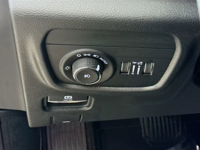 New 2025 Jeep Grand Cherokee L Limited image 10