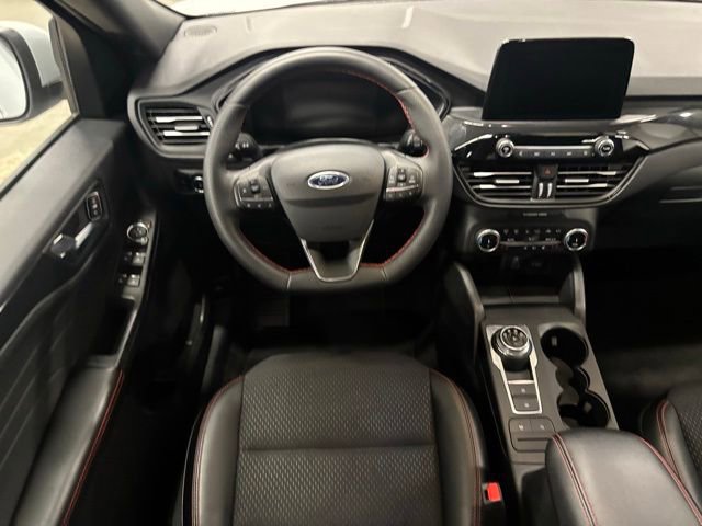 Used 2025 Ford Escape ST-Line Select AWD/4WD image 12