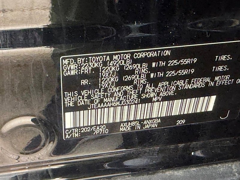 Used 2021 Toyota Venza XLE w/ Softex Package image 32