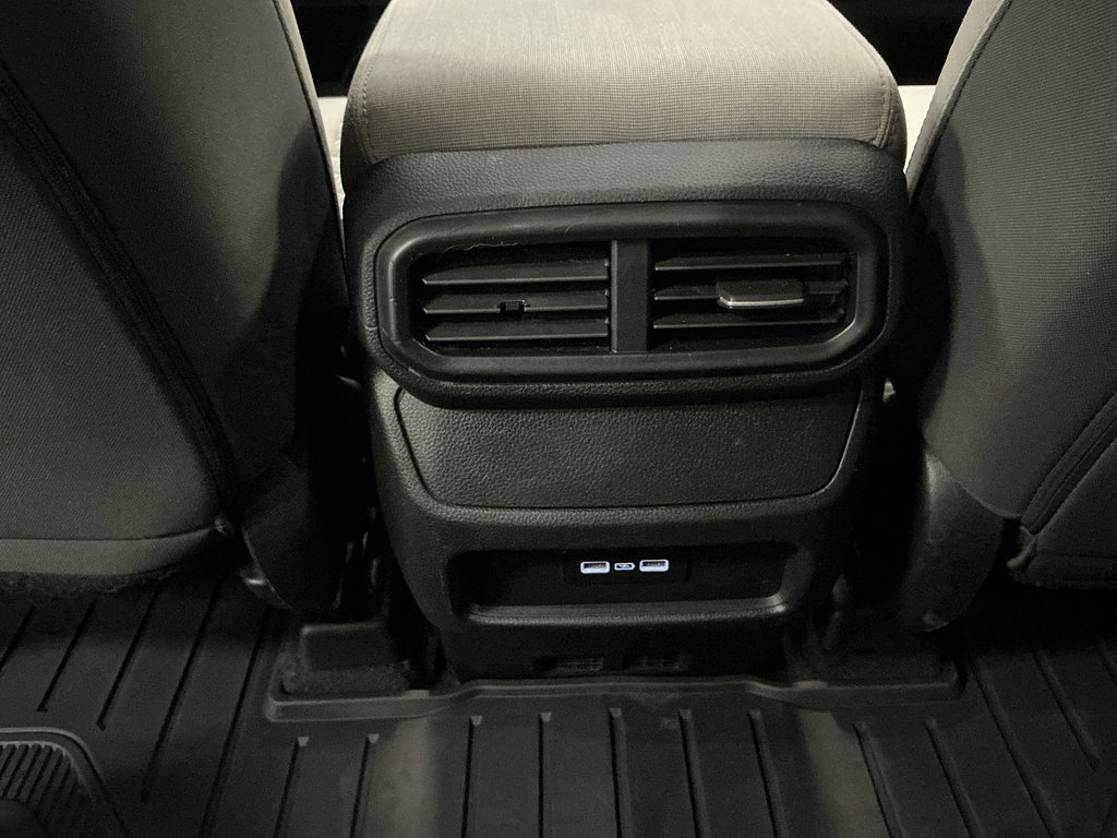 Used 2023 Honda Pilot LX image 24