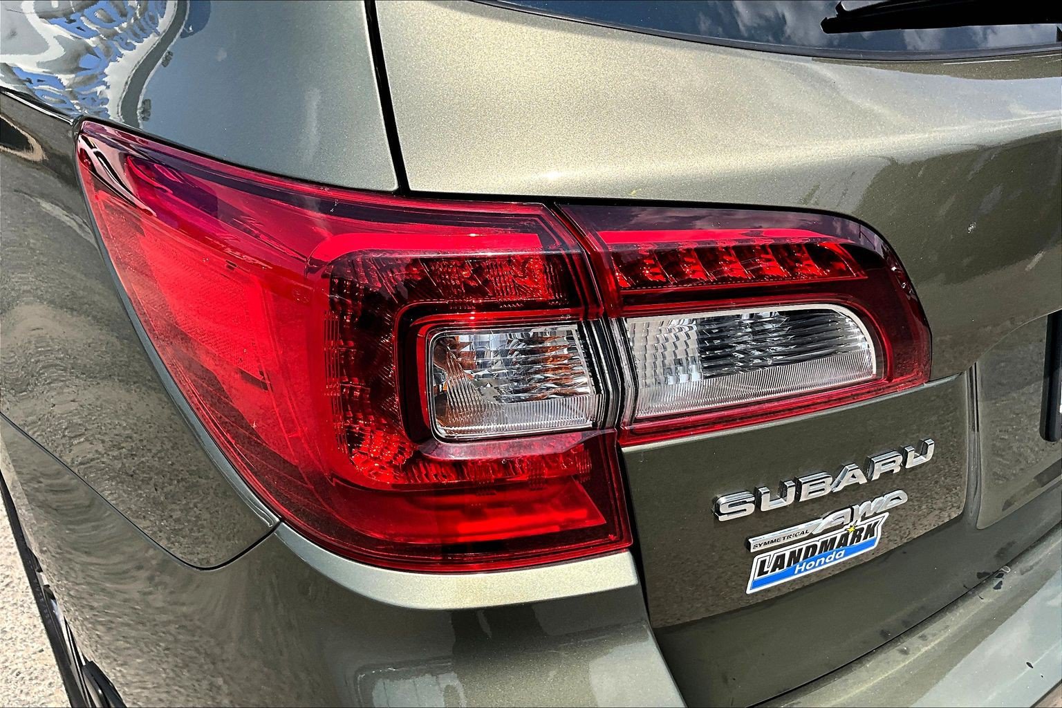Used 2019 Subaru Outback 2.5i Limited w/ Popular Package #2 AWD/4WD image 32