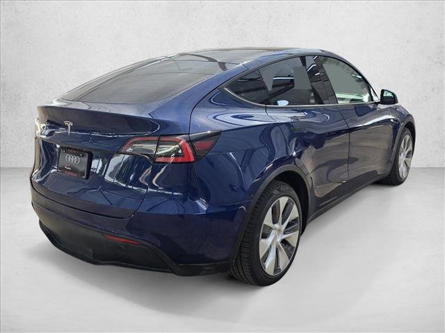 Used 2021 Tesla Model Y Long Range image 5