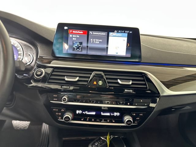 Used 2018 BMW 530e xDrive image 20