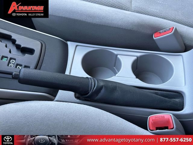 Used 2013 Toyota Corolla L FWD image 34