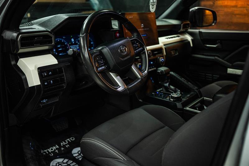 Used 2024 Toyota Tacoma TRD Off-Road image 8