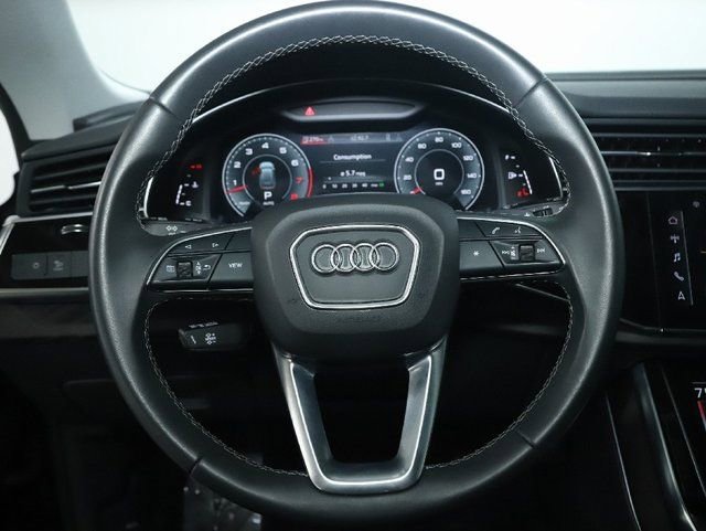 Used 2022 Audi Q8 Premium w/ Convenience Package image 19
