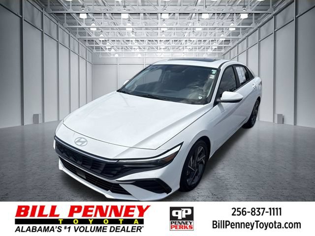 Used 2025 Hyundai Elantra SEL