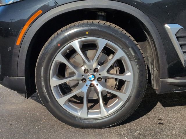 Used 2024 BMW X5 xDrive40i image 11