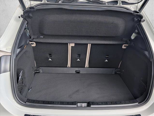 Used 2026 Mercedes-Benz GLA 250 4MATIC image 7
