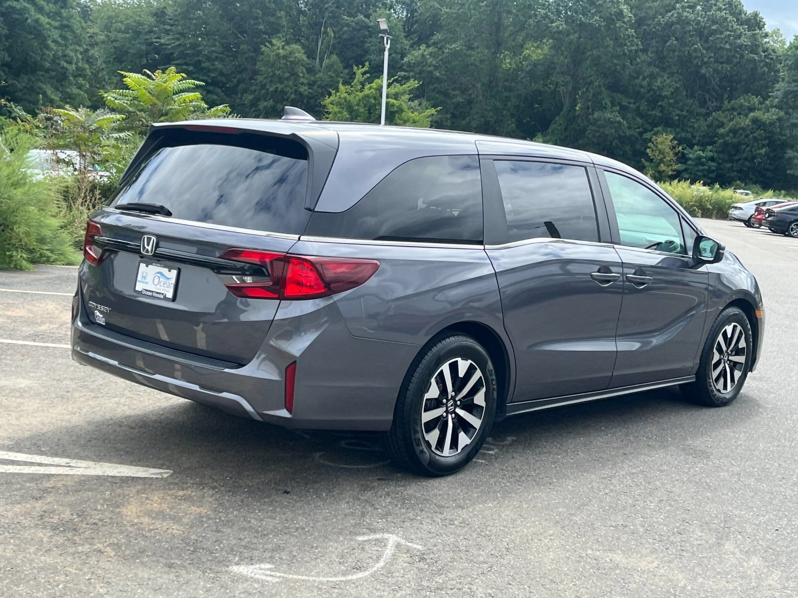 Used 2025 Honda Odyssey EX-L image 1