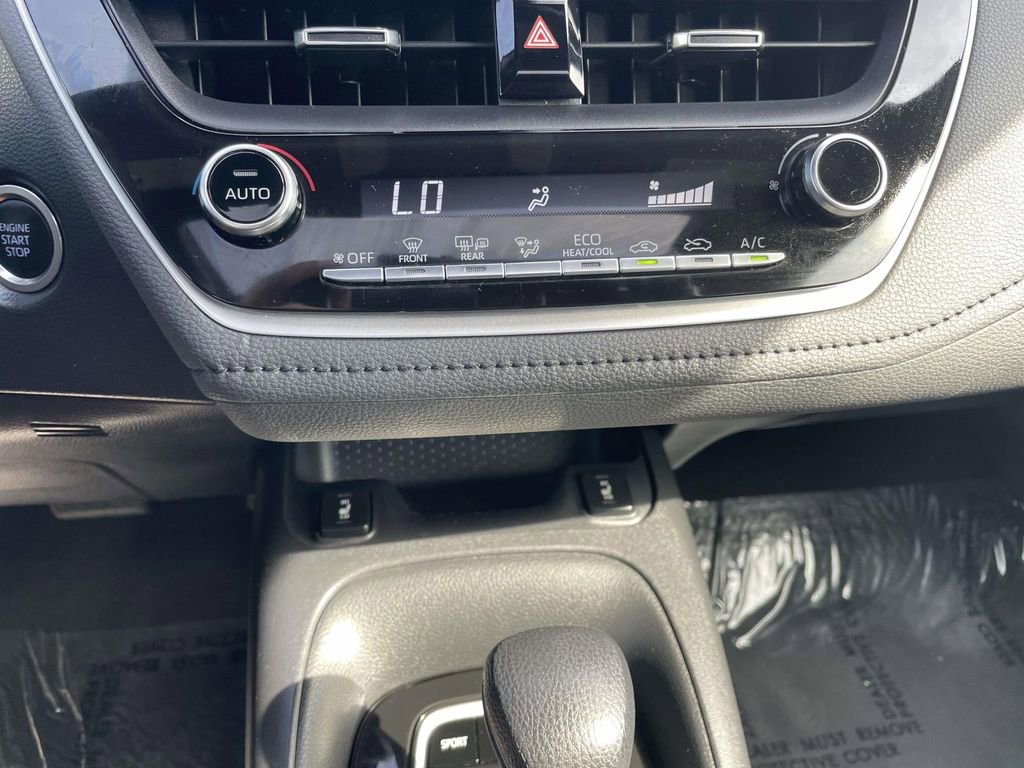 Used 2022 Toyota Corolla XSE image 41