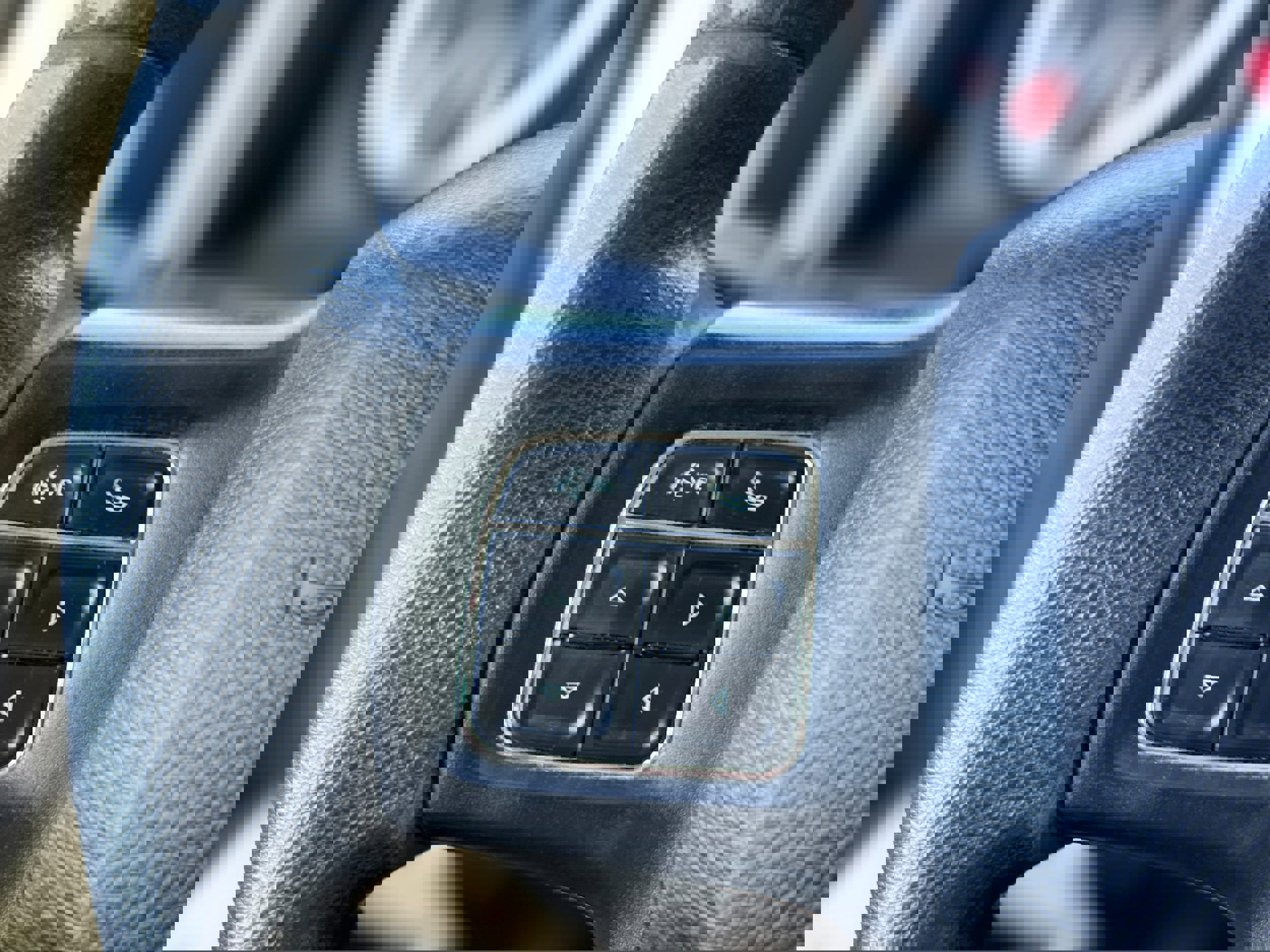 Used 2016 RAM 2500 Tradesman w/ Chrome Appearance Group image 13