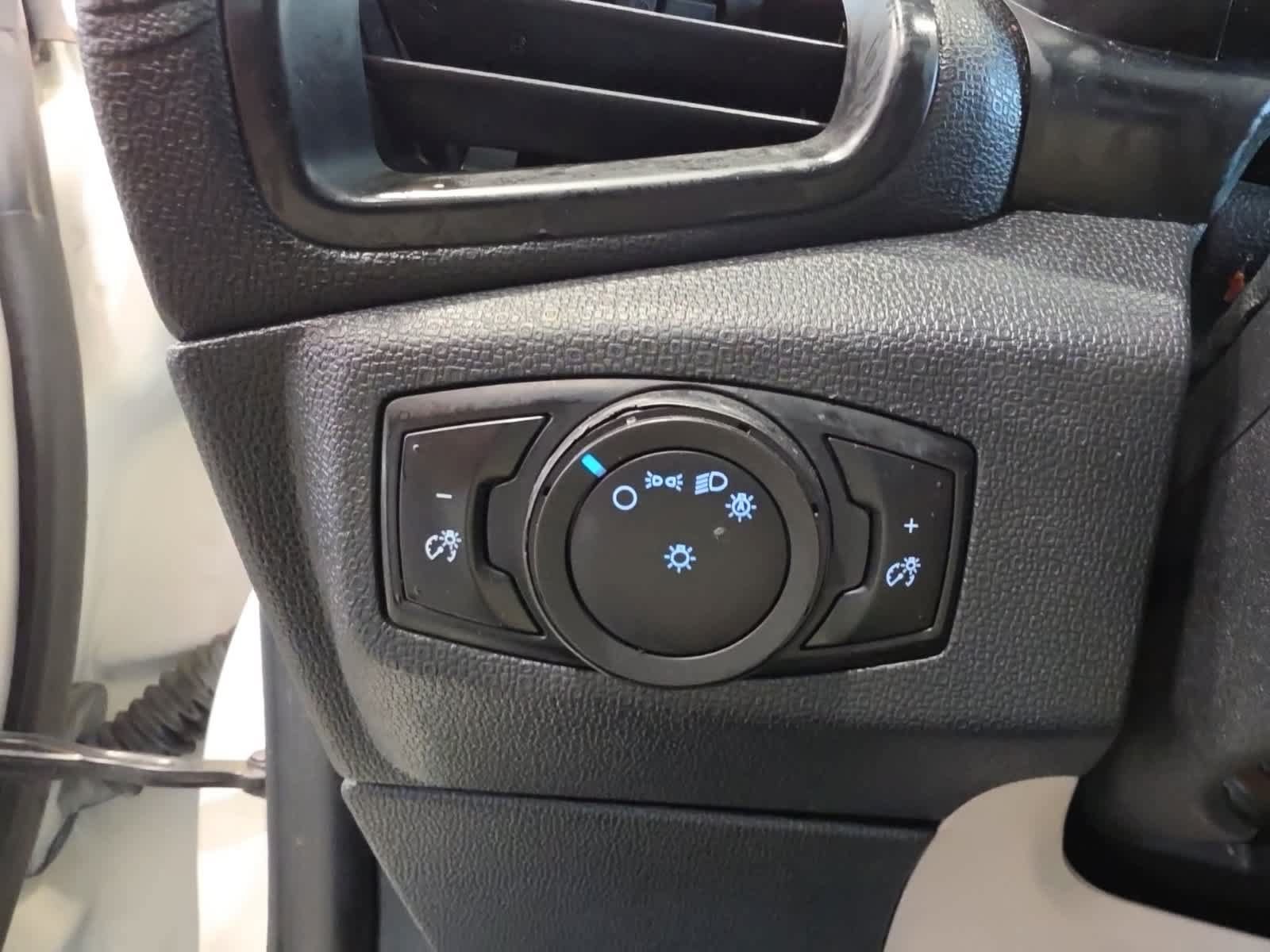 Certified 2018 Ford EcoSport S FWD image 20