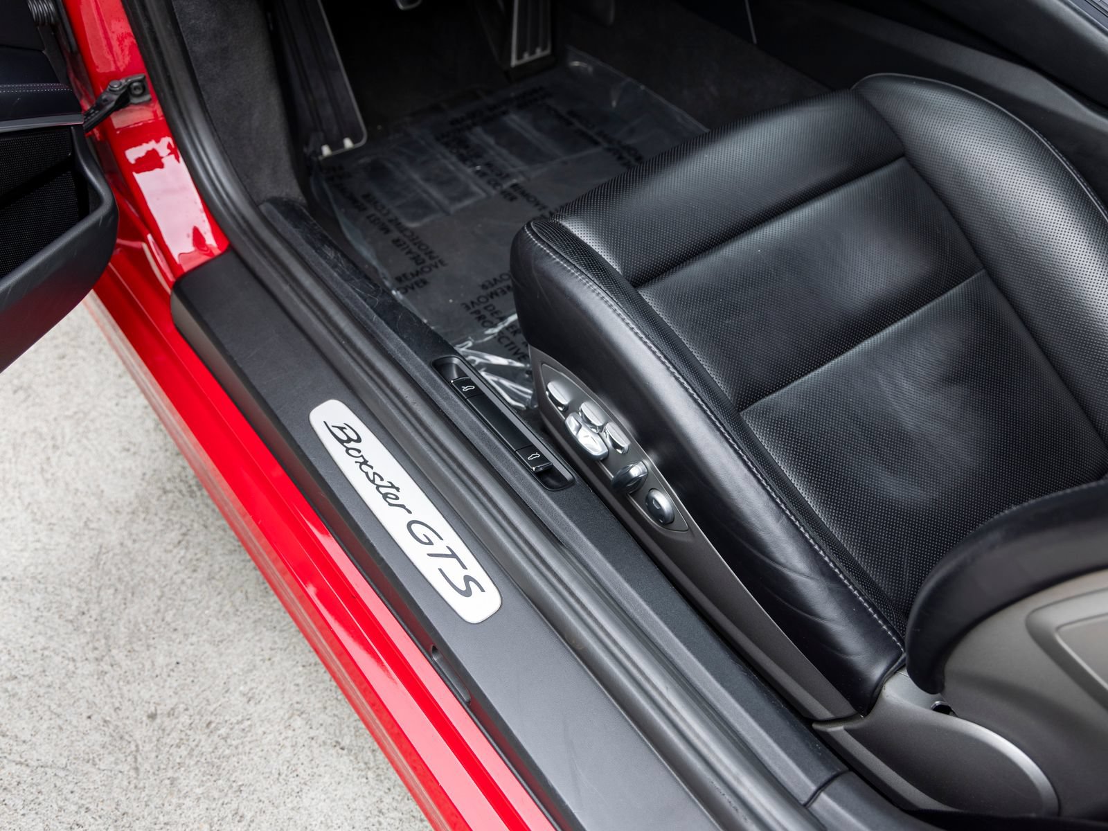 Certified 2016 Porsche Boxster GTS RWD image 35
