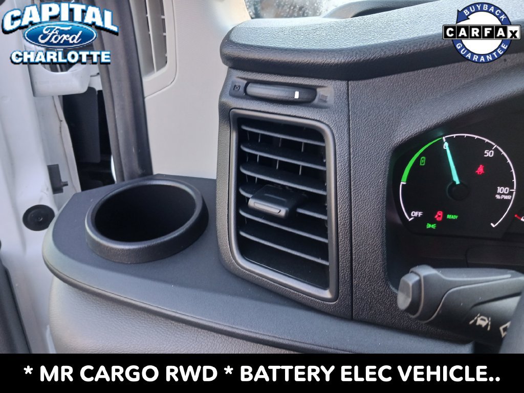 Used 2023 Ford E-Transit Medium Roof RWD image 28