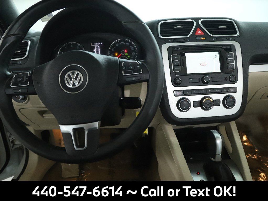 Used 2016 Volkswagen Eos Komfort image 37