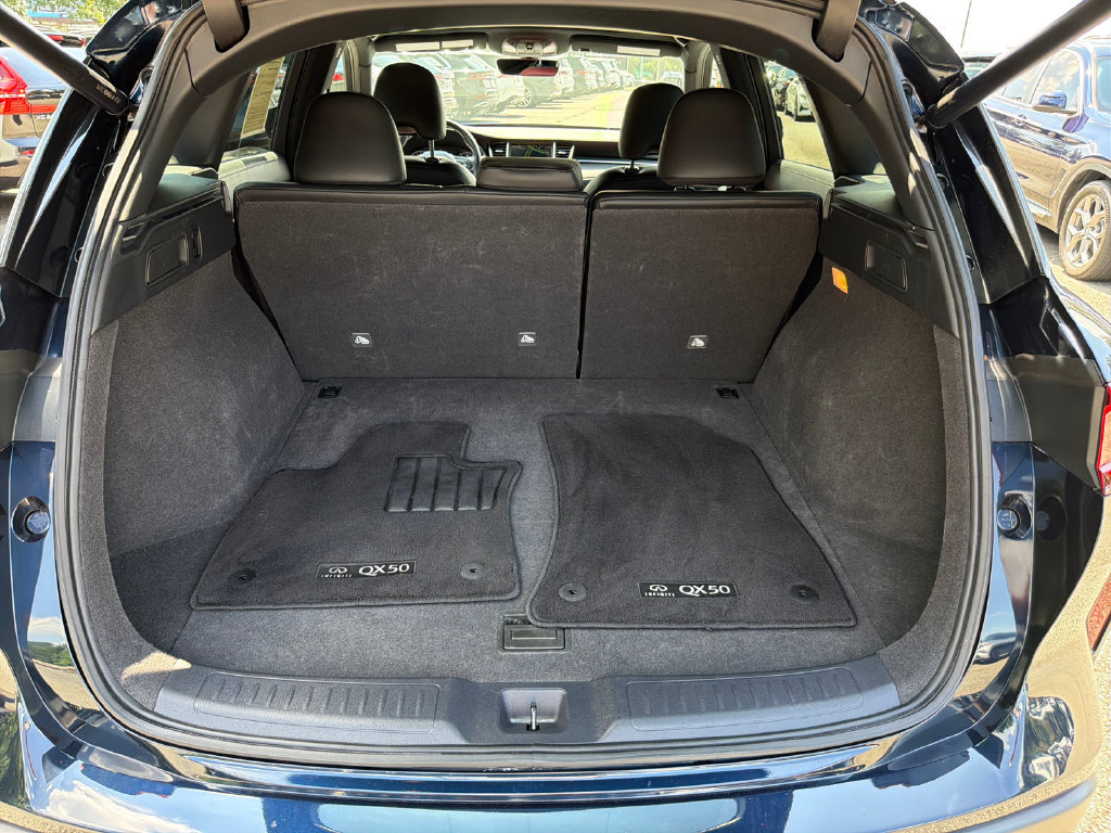 Used 2023 INFINITI QX50 Sport FWD image 18