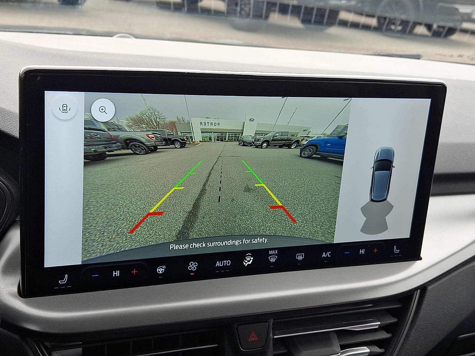 Used 2023 Ford Escape SE image 25